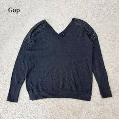 ギャップ Vネックニット(M)肩ラインストーン切替 大人カジュアル　こなれ感