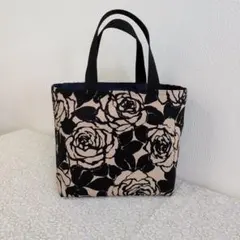 薔薇柄のトートバック　ハンドメイド