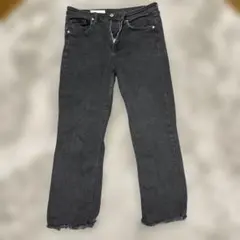 ZARA ブラック ストレートデニム