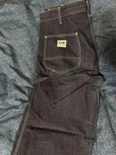 Lee ダークブルーデニム ストレートフィットジーンズ