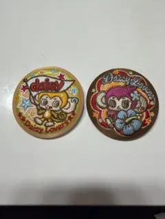 ナルミヤキャラクターズ　刺繍缶バッジビスケット　ルッキー　ミンキー