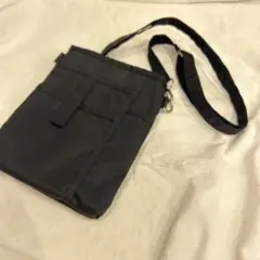 MUJI 無印良品 ペン差し付き撥水ショルダーバックブラック ナイロン
