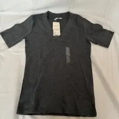 ユニクロ VネックT エクストラファインコットン M