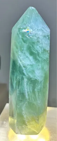フローライト ポイント 六角柱（スタンド付き）台座込で約12cm 蛍光