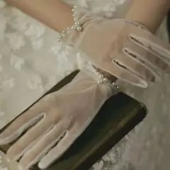 ウェディンググローブ　ショート　パール　ホワイト　オーガンジー　結婚式　手袋　白