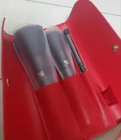 「新品」LANCOME　ランコム　 メイクブラシ 3本セット ケース付きのサムネイル
