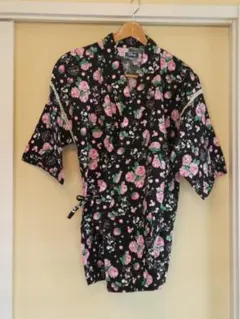 メルカリ便♡DISNEY♡ミニー♡Minnie♡薔薇＆いちご柄　甚平