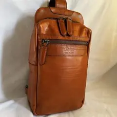 【美品】Dakota ダコタ ブラックレーベル ボディバッグ 本革 ブラウン