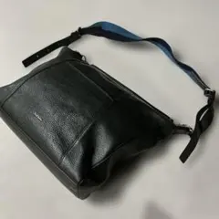 Paul Smith ポールスミス レザー ショルダーバッグ ブラックのサムネイル