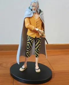 ワンピース　シルバーズ　レイリー　フィギュアのサムネイル