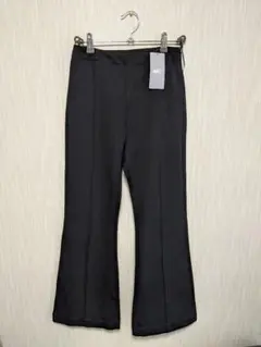 RayBEAMS ストレッチフレアーパンツブラック未使用品