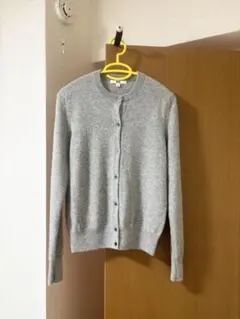 ユニクロ　カシミヤカーディガン　ライトグレー　Mサイズ