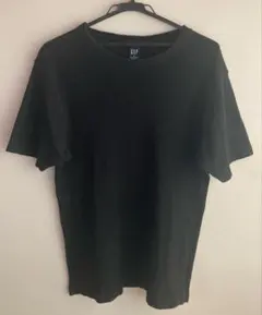 GAP 黒Tシャツ