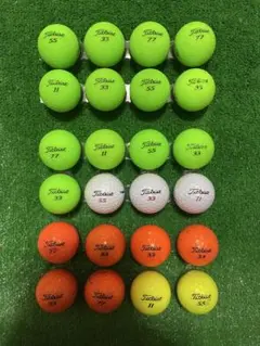 タイトリストVG3カラフルボール24球の出品になります。