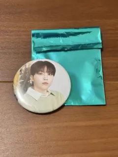 SEVENTEEN CAFE 2023 缶バッジ ジュン - メルカリ