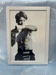 Item thumbnail for item c2218671-7bc4-4ad5-aacc-f10cc5769f54