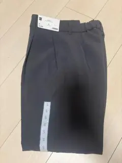 GU タックテーパードパンツ Sサイズ