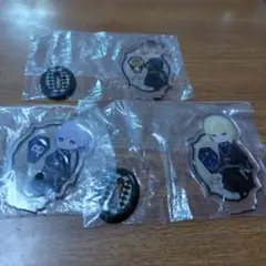 ツイステ 一番くじアクリルスタンド 3個セット