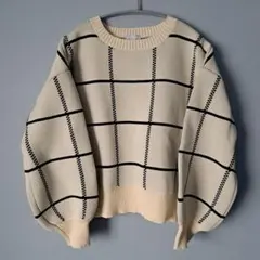 QUALITY　クリーム色 チェック柄 バルーンスリーブ ニットセーター