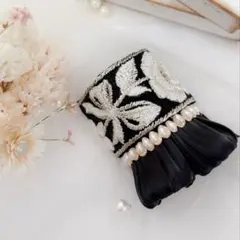 Item thumbnail for item 93e3fb86-b48b-49f7-9aab-57bd6083ca96