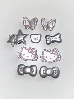 ハローキティ キティ ジビッツ クロックス crocs サンリオ シルバー