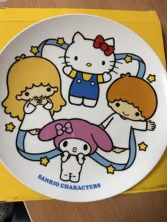 サンリオキャラクターズ　大皿　陶器　非売品のサムネイル