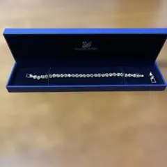 SWAROVSKI スワロフスキー クリスタル ブレスレットラインストーン箱付き