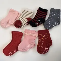 ユニクロベビー靴下セット 7足