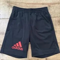 adidas ハーフパンツ 半パン ロゴ 黒 130 トレーニング