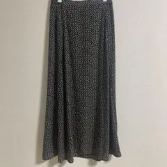 ehka sopo 小花柄フレアロングスカート　総柄　ブラック　春夏　345