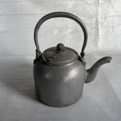 旧日本海軍　桜錨マーク　ヤカン　軍用で分厚いアルミを使用　超頑丈 旧日本海軍 桜錨マーク ヤカン 軍用で分厚いアルミを使用 超頑丈