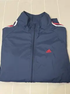 adidas アウター　レディース