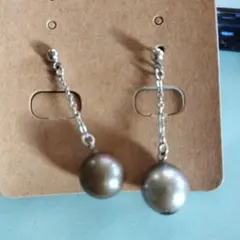 パールピアス ピアス