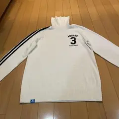 adidas タートルネックセーター 未使用