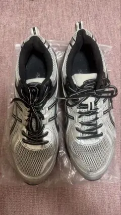 ASICS gel-quantum kinetic シルバー
