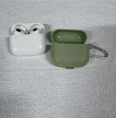Apple AirPods 第三世代
