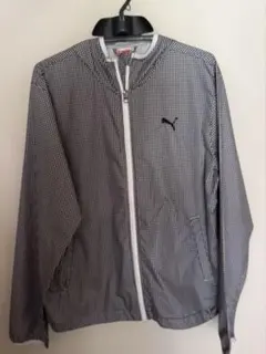 Puma フード付きジャケット 黒と白のチェック柄