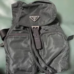 ❤️美品❤️プラダ　三角ロゴ　ナイロン　レザー　巾着　シルバー金具　リュック.