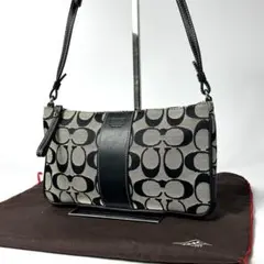 美品　コーチ COACH バッグ シグネチャー ショルダー ポーチ 黒 952
