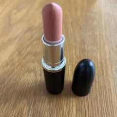 MAC リップスティックマキシマルシルキーマットカインダセクシーのサムネイル