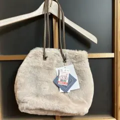 Item thumbnail for item 6525bf1d-64a0-4f7f-a8a3-03dff3d1ec30