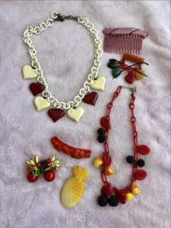 50s vintage &リプロ アクセサリーまとめ売りのサムネイル