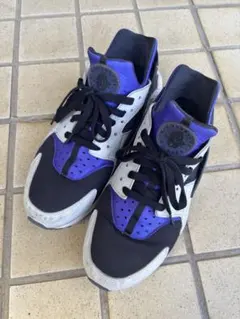ナイキ　NIKE エアハラチのサムネイル