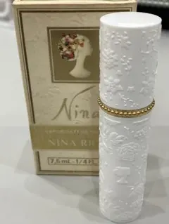 NINA RICCI Nina 希少ヴィンテージ香水のサムネイル