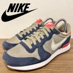 NIKE WMNS INTERNATIONALISTナイキインターナショナリスト