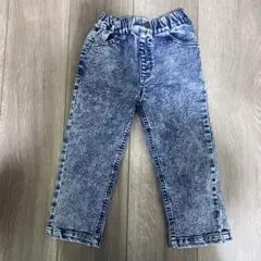 Item thumbnail for item 9cb3d037-301a-4870-b763-4c4dfe3fec7a