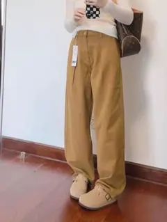新品未使用　Uniqlo U デニムタックパンツ 24 ベージュ　ユニクロ