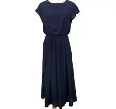 ナチュラルビューティーベーシック　ロングワンピース　プリーツ　Mサイズ　ネイビー