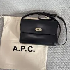 A.P.C. アーペーセー　ショルダーバッグ