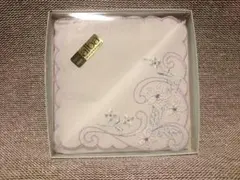 お値下げしました。alba 刺繍ハンカチ